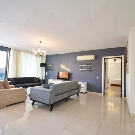וילה 3 Bedroom - 5569 *